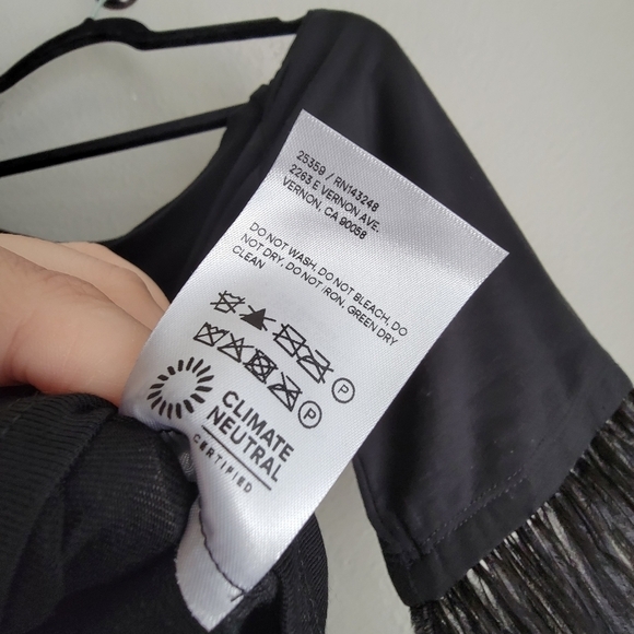 Reformation Evita Top in Black size M NWT - Picture 8 of 9